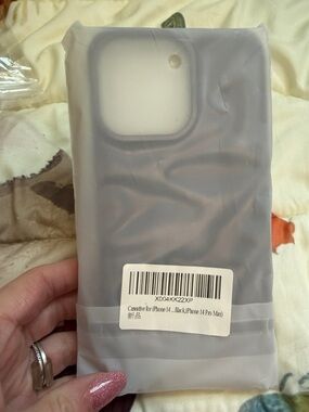Black iPhone 14 Pro Max Protective Case - Compatible Silicone Cover